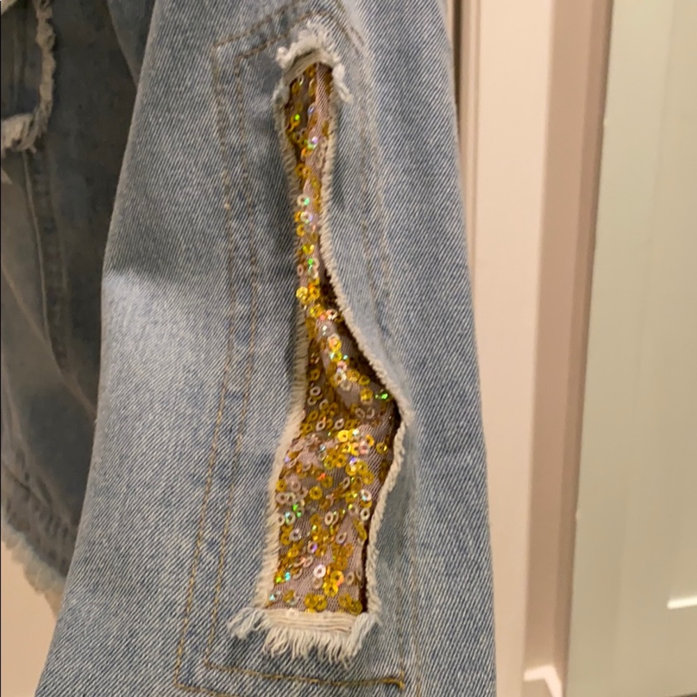 Jean Jacket - Picture 5 of 5